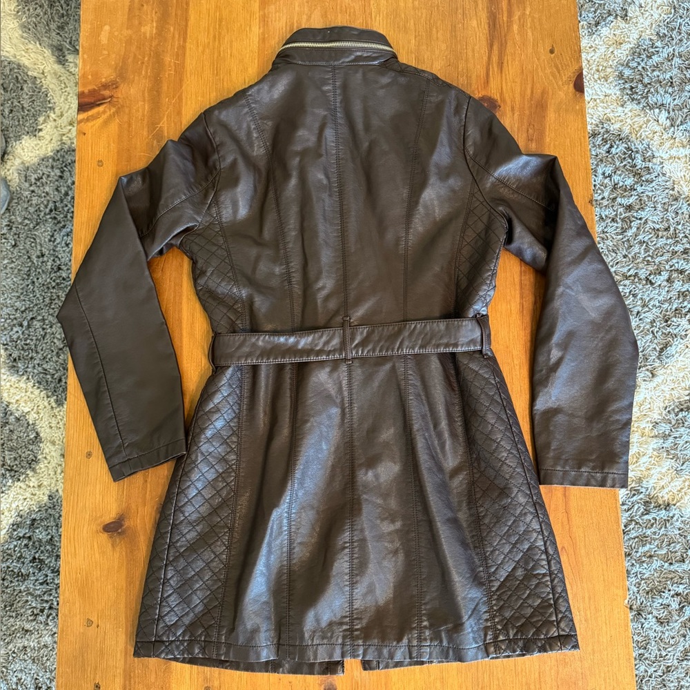 Kenneth Cole Jacket 🧥 - Picture 3 of 9